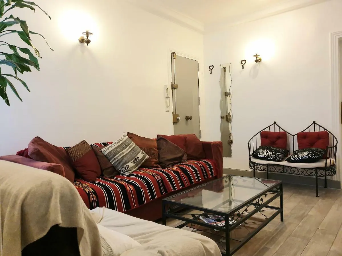 Apartment Eco Champs Elysees *
